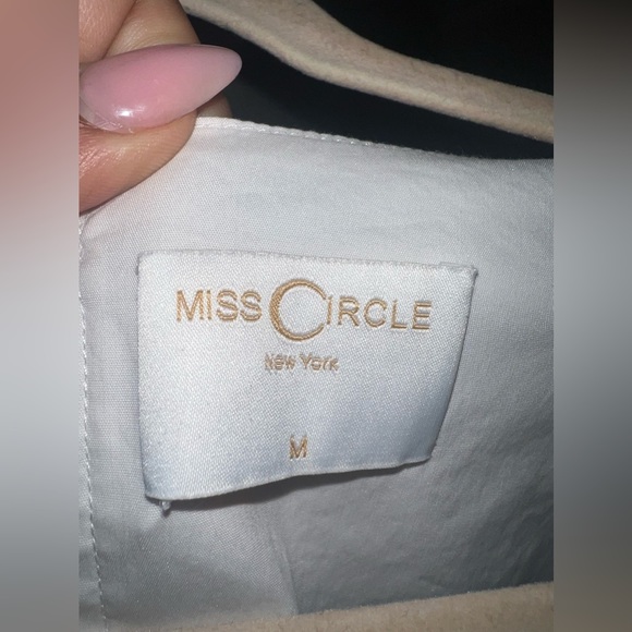 Miss circle white corset blouse - Picture 4 of 4